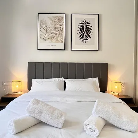 Chic Getaway Near Stavros Niarchos Apartment Athens Exterior photo