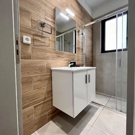 Chic Getaway Near Stavros Niarchos Apartment Athens Exterior photo
